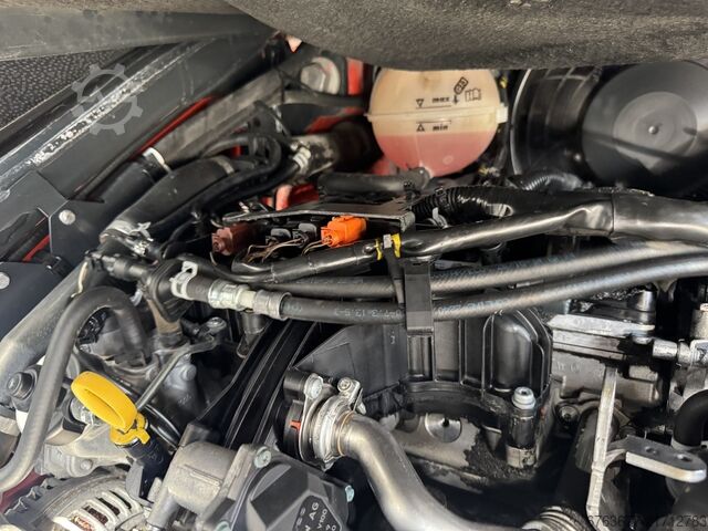 Linde H35D-02 Duplo 370 Freihub / Seitenschieber / Gabelversteller VW Diesel 2018 LINDE H35D-02 Duplo 370 Freelift / Sideshift / Vorkversteller VW Diesel 2018