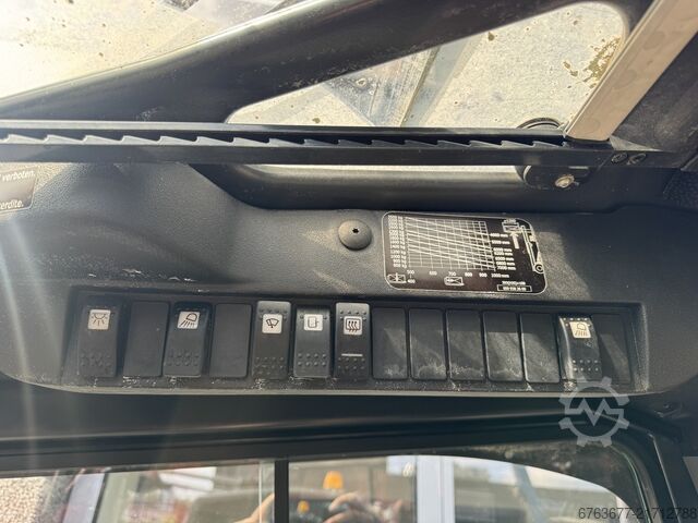 Linde H35D-02 Duplo 370 Freihub / Seitenschieber / Gabelversteller VW Diesel 2018 LINDE H35D-02 Duplo 370 Freelift / Sideshift / Vorkversteller VW Diesel 2018