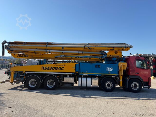 Concrete pump truck Volvo FM460