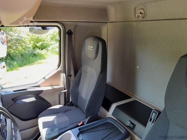 Beverage truck DAF FA XB 290 16t Swing-Board-Aufbau