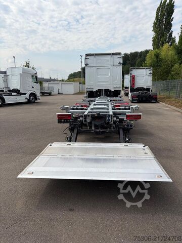 Swap body truck DAF FAN XG 480 Multiwechsler 1120-1320 Ladebordwand