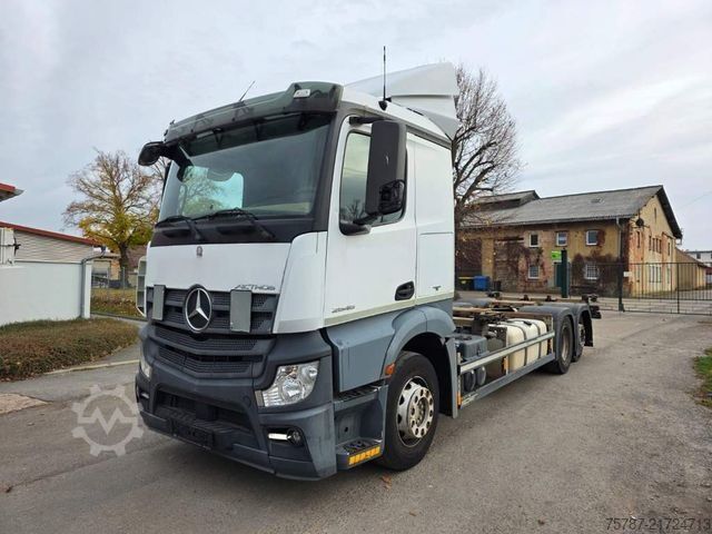 Swap body truck MERCEDES-BENZ 2545 BDF, Multiwechsler,neue Injektoren+ Ölpumpe