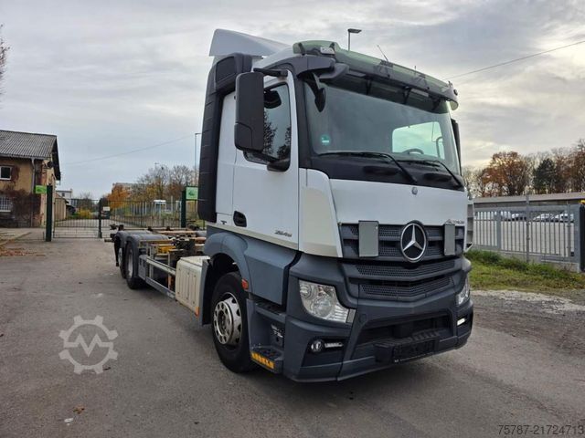 Swap body truck MERCEDES-BENZ 2545 BDF, Multiwechsler,neue Injektoren+ Ölpumpe