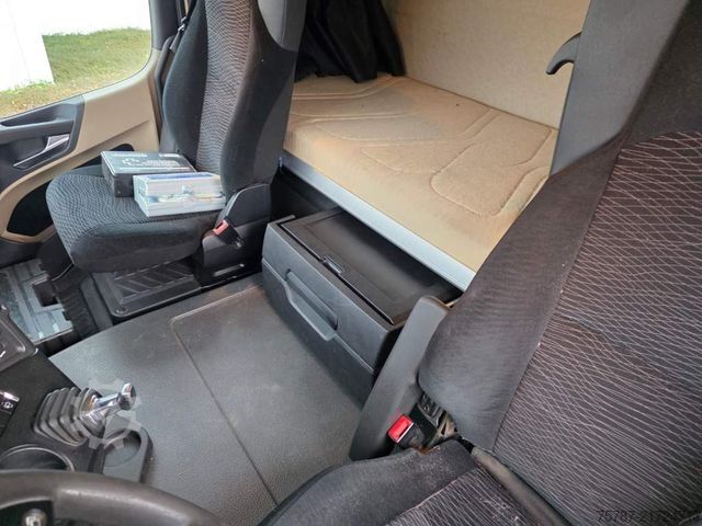 Swap body truck MERCEDES-BENZ 2545 BDF, Multiwechsler,neue Injektoren+ Ölpumpe