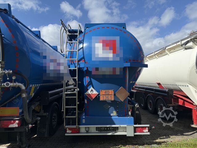Silo semitrailer FELDBINDER Silo Auflieger 56.000 Liter ADR