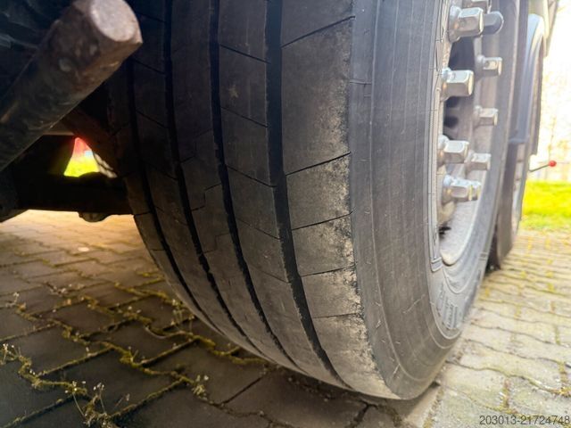 Silo semitrailer FELDBINDER Silo Auflieger 56.000 Liter ADR