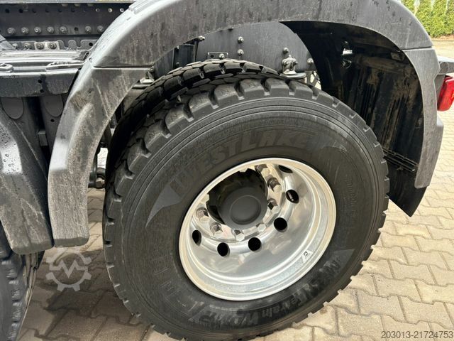 Standard tractor unit VOLVO VOLVO FH750 6x4 Euro6 LL SZM Kipphydraulik