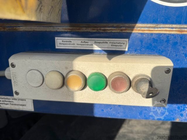 Low loader semitrailer LANGENDORF SATÜ 30-10,0M Tieflader 3 Achse - mit Radmulden