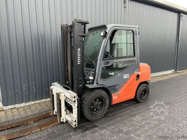 Diesel Forklift Toyota 8FDF30