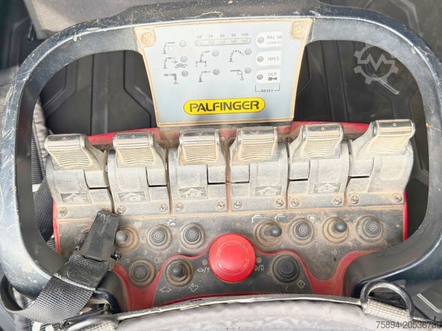 Tipper truck VOLVO FMX 460 Kipper 6,40m + PALFINGER PK 18002 EH D