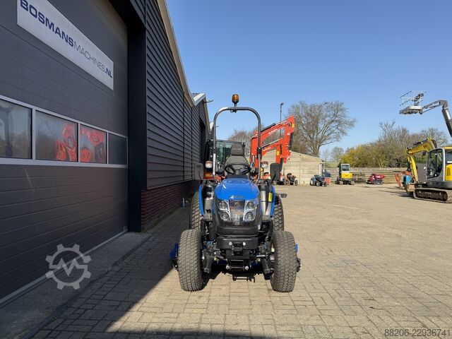  SOLIS 26 HST minitractor NIEUW met middenmaaidek