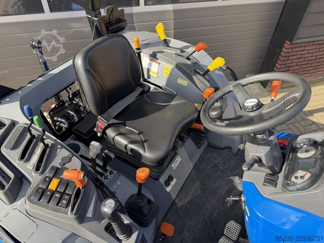  SOLIS 50 4WD shuttle XL tractor NIEUW met galaxybanden / frontlader