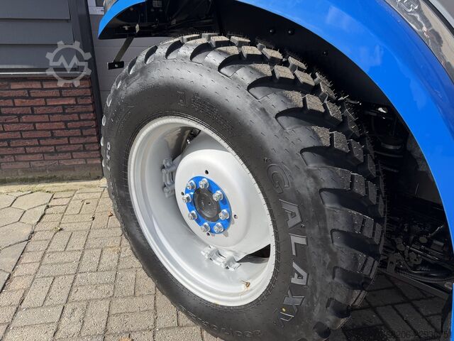  SOLIS 50 4WD shuttle XL tractor NIEUW met galaxybanden / frontlader