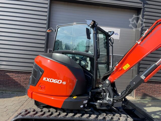  KUBOTA KX060 HI AIRCO minigraver NIEUW €999 LEASE