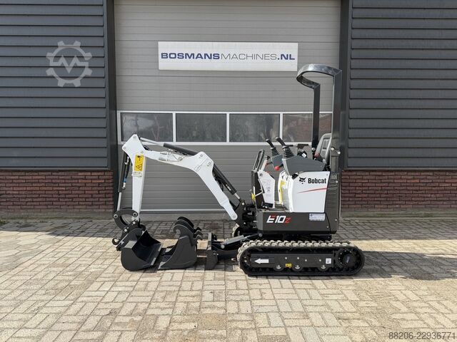  BOBCAT E10 z minigraver NIEUW SLOOP / SORTEER functie hydraulische wissel + 3 bakken