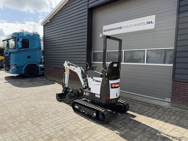  BOBCAT E10 z minigraver NIEUW SLOOP / SORTEER functie hydraulische wissel + 3 bakken
