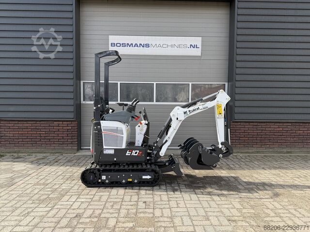  BOBCAT E10 z minigraver NIEUW SLOOP / SORTEER functie hydraulische wissel + 3 bakken