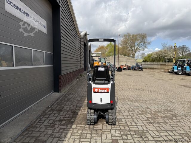  BOBCAT E10 z minigraver NIEUW SLOOP / SORTEER functie hydraulische wissel + 3 bakken