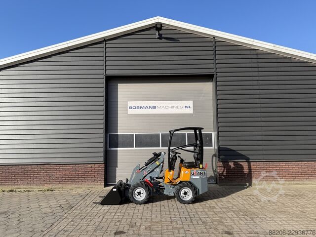 GIANT G1100 G1200 minishovel NIEUW budget uitvoering €345 LEASE