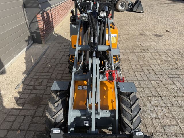  GIANT G1100 G1200 minishovel NIEUW budget uitvoering €345 LEASE