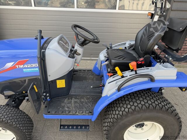  ISEKI TM4230 HST minitractor NIEUW €240 LEASE