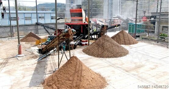 Brechanlagen Stone crushing production line Stone crushing screening plant