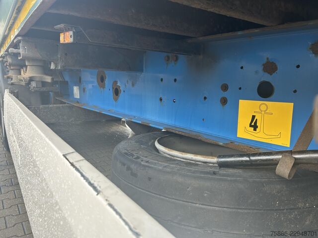 Container transport Krone Box Liner / Chassis + 45 Ft High Cube Container...