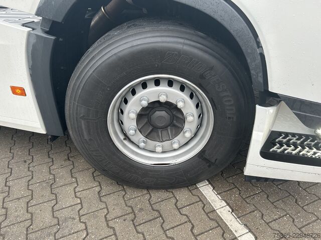 Standard tractor Volvo FH 500 Globetrotter XL / 280 dkm / Tacho V2 / V...