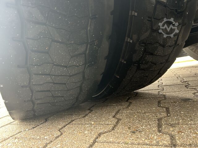 Standard tractor Volvo FH 500 Globetrotter XL / 280 dkm / Tacho V2 / V...