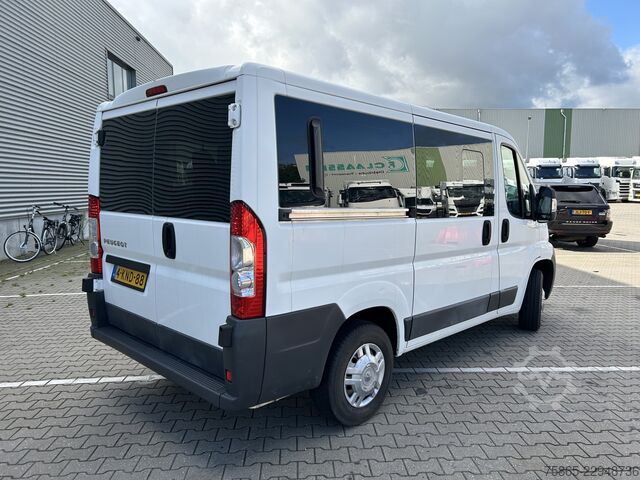 Passenger van Peugeot Boxer 330 2.2 HDI L1H1 Premium / 204 dkm / 9 Se...