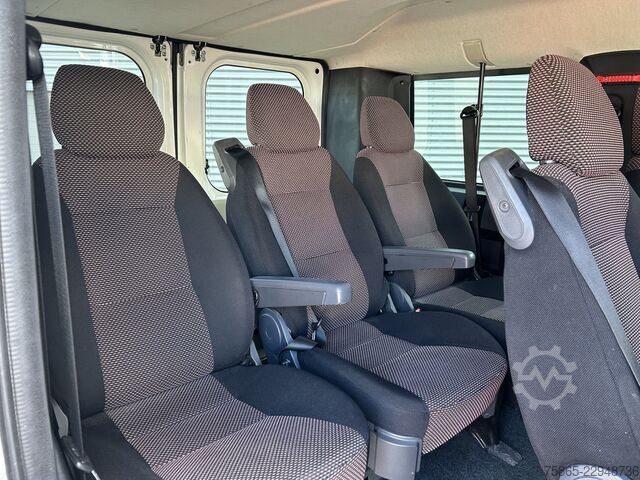 Passenger van Peugeot Boxer 330 2.2 HDI L1H1 Premium / 204 dkm / 9 Se...