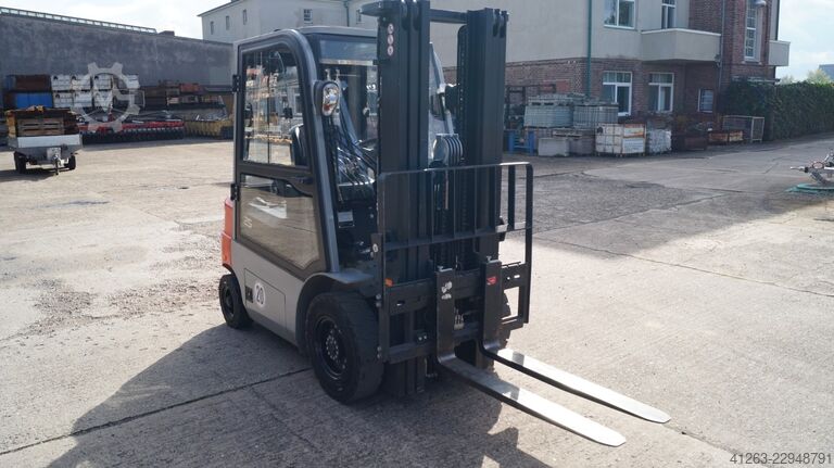 Gabelstapler EP EFL252X