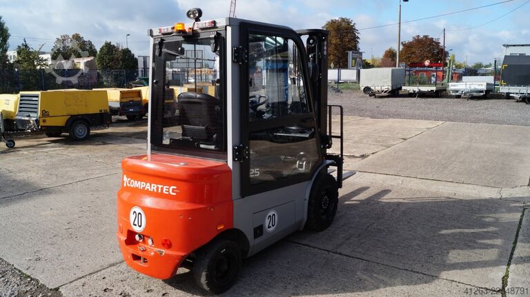 Gabelstapler EP EFL252X