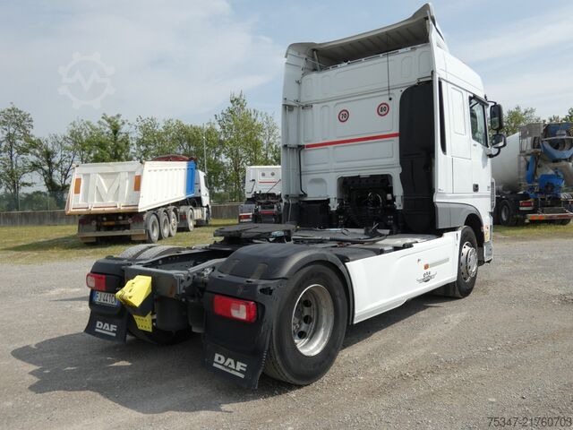 Standard tractor unit DAF XF 460