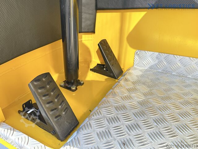 4-way forklift Combilift C5000XL GAS TRIPLEX 6000 EXTENDABLE FORK