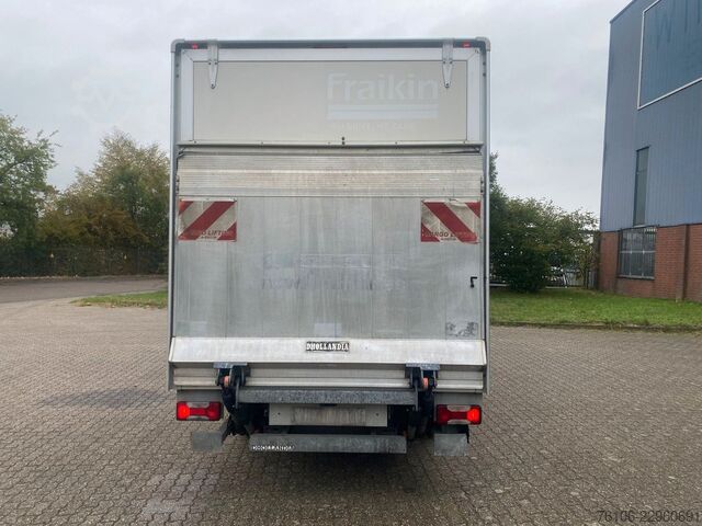 Transporter mit Koffer IVECO Daily 35C14 Hi-Matic Koffer mit Ladebordwand