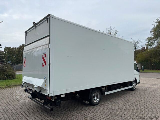 LKW mit Kofferaufbau FUSO Canter 7C15 Koffer mit Ladebordwand