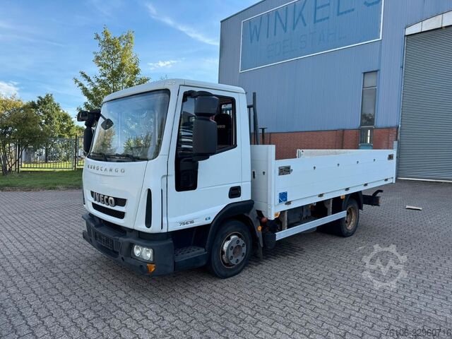 Pritschenwagen IVECO 75E16 Pritsche mit Kran Fassi