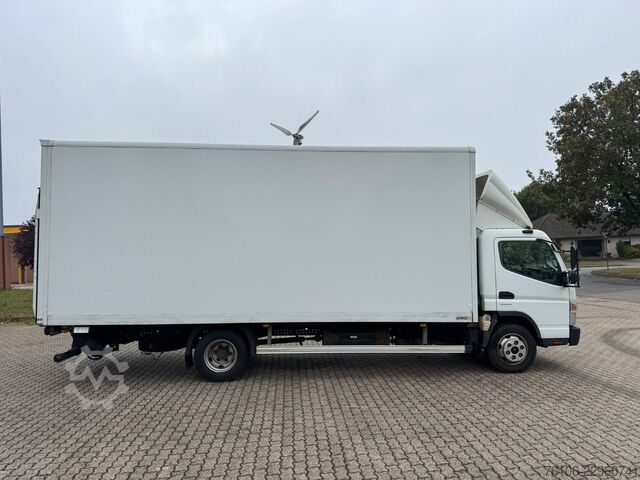LKW mit Kofferaufbau FUSO Canter 7C15 Koffer mit Ladebordwand