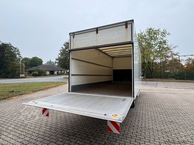 LKW mit Kofferaufbau FUSO Canter 7C15 Koffer mit Ladebordwand