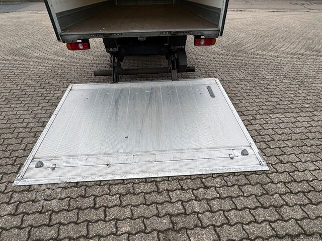 LKW mit Kofferaufbau FUSO Canter 7C15 Koffer mit Ladebordwand