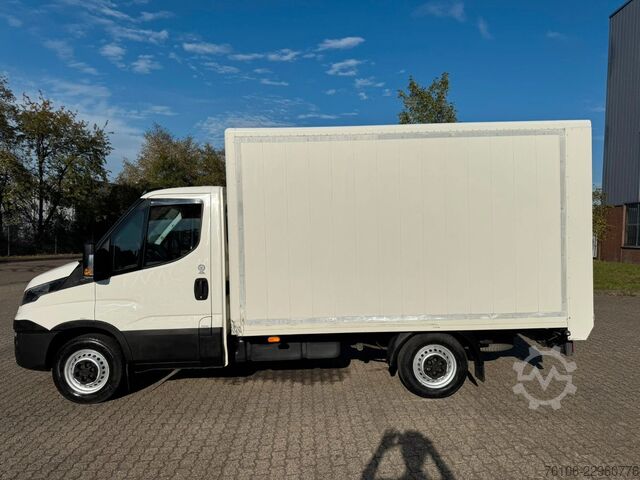 Transporter mit Koffer IVECO Daily 35S13 Koffer mit Ladebordwand*Klima*