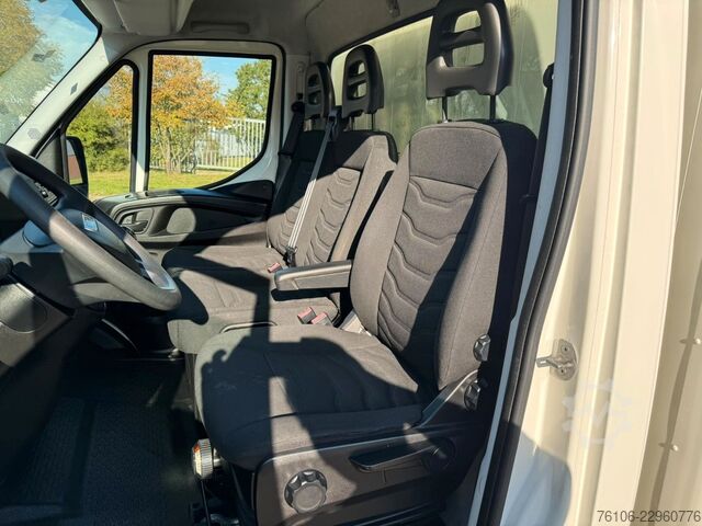 Transporter mit Koffer IVECO Daily 35S13 Koffer mit Ladebordwand*Klima*
