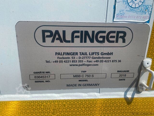 Transporter mit Pritsche & Plane IVECO Daily 72C18 Hi-Matic Schiebe Plane +LBW