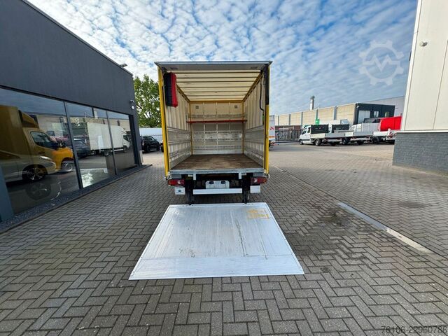 Transporter mit Koffer RENAULT Master Koffer mit Ladebordwand *Klima*Kamera