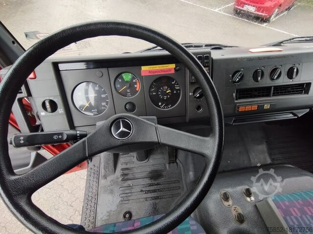 Feuerwehrauto Mercedes-Benz 917 AF So. Kfz TLF 16/24 Feuerwehr 4x4