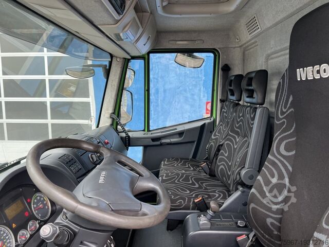 Fixed body with crane Iveco Eurocargo 120e25