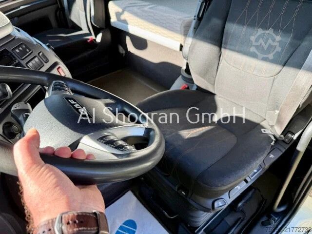 Standard-SZM DAF XF 450 / SpaceCab / Voll Luft / Euro 6