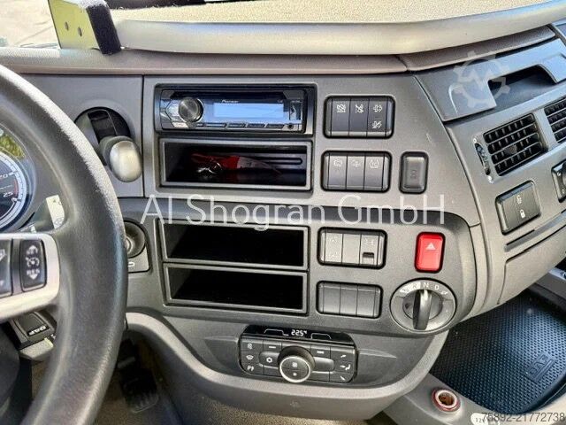 Standard-SZM DAF XF 450 / SpaceCab / Voll Luft / Euro 6