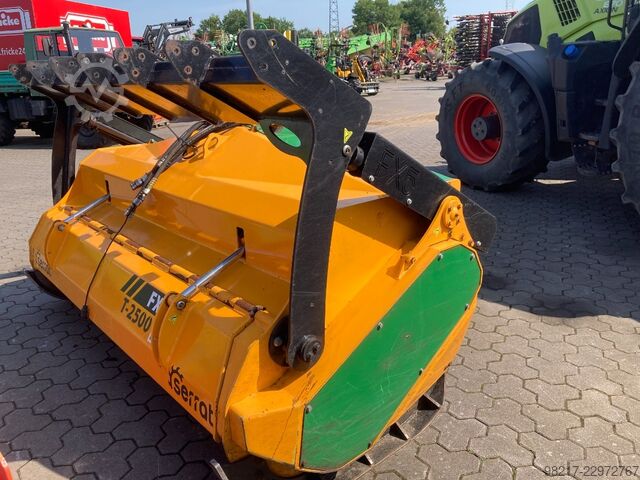 Sonstige Serrat FX-5 T-2500 Forstmulcher Sonstige Serrat FX-5 T-2500 Forstmulcher